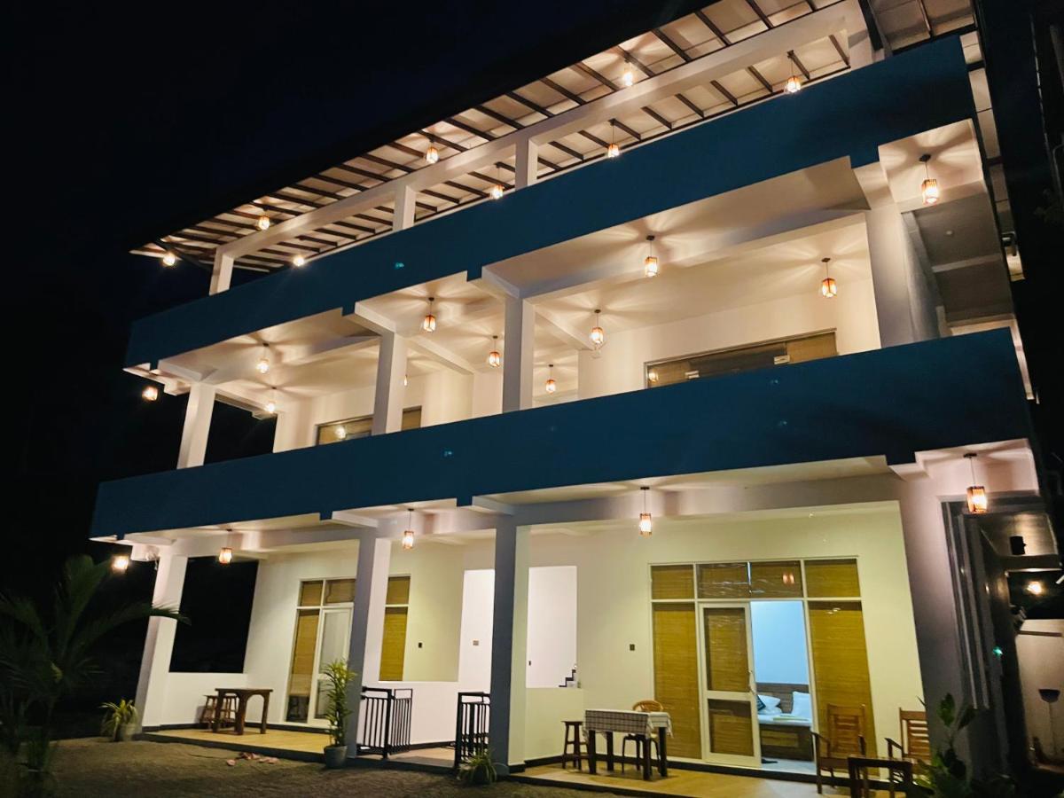 Dk Zur Einkehr Hotel Ahangama Exterior photo